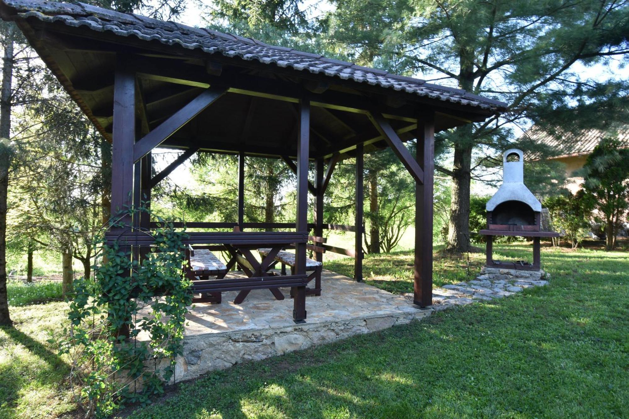 Guesthouse Obitelj Paulic Slunj Exterior photo
