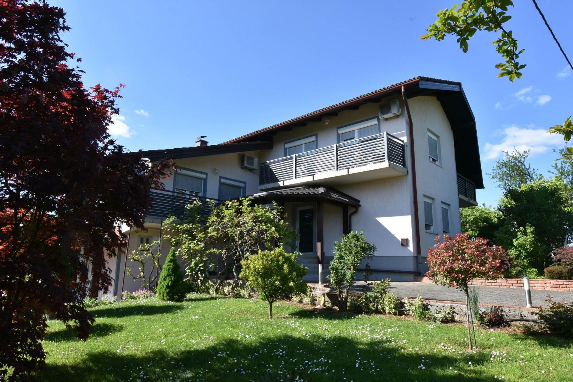 Guesthouse Obitelj Paulic Slunj Exterior photo